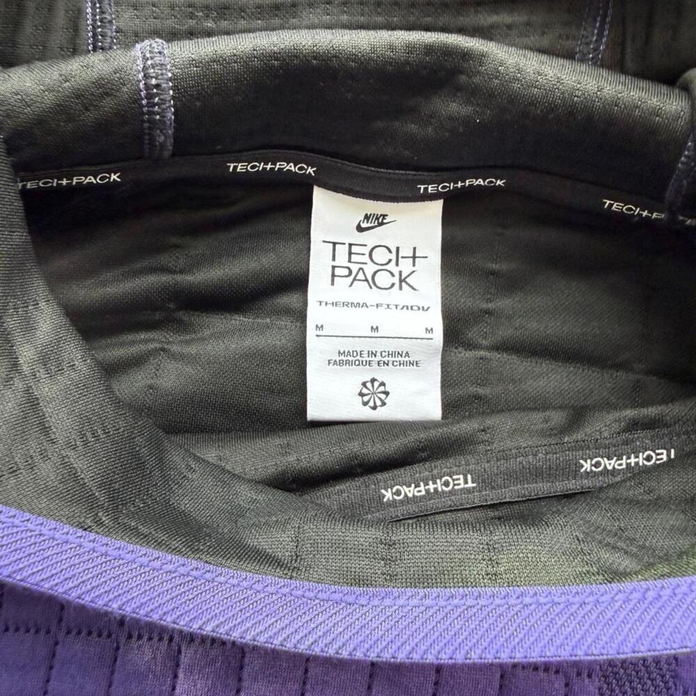 Nike purple tech pack hoodie - Picture 3 of 3